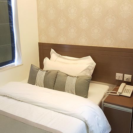 Seasons Hotel - Causeway Bay Hong Kong Exterior photo