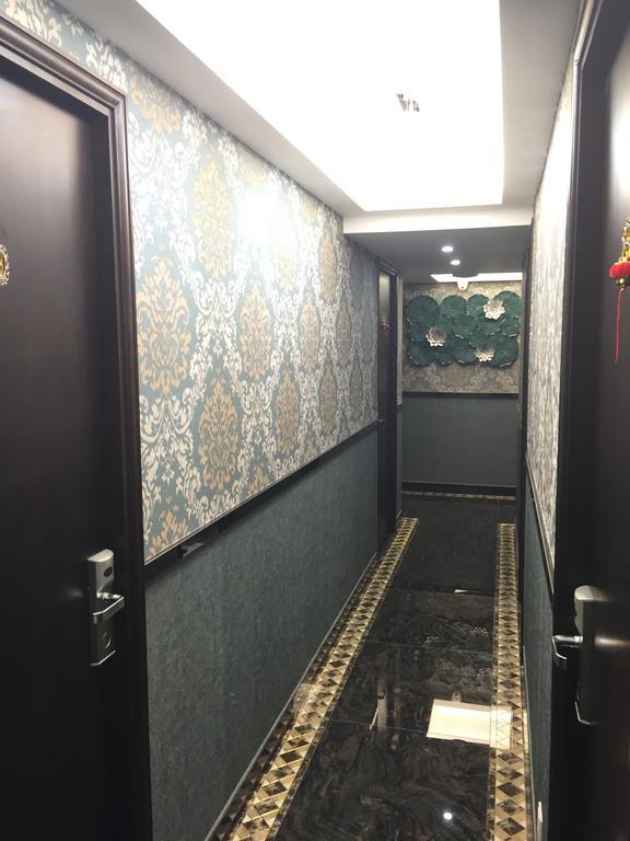 Seasons Hotel - Causeway Bay Hong Kong Exterior photo